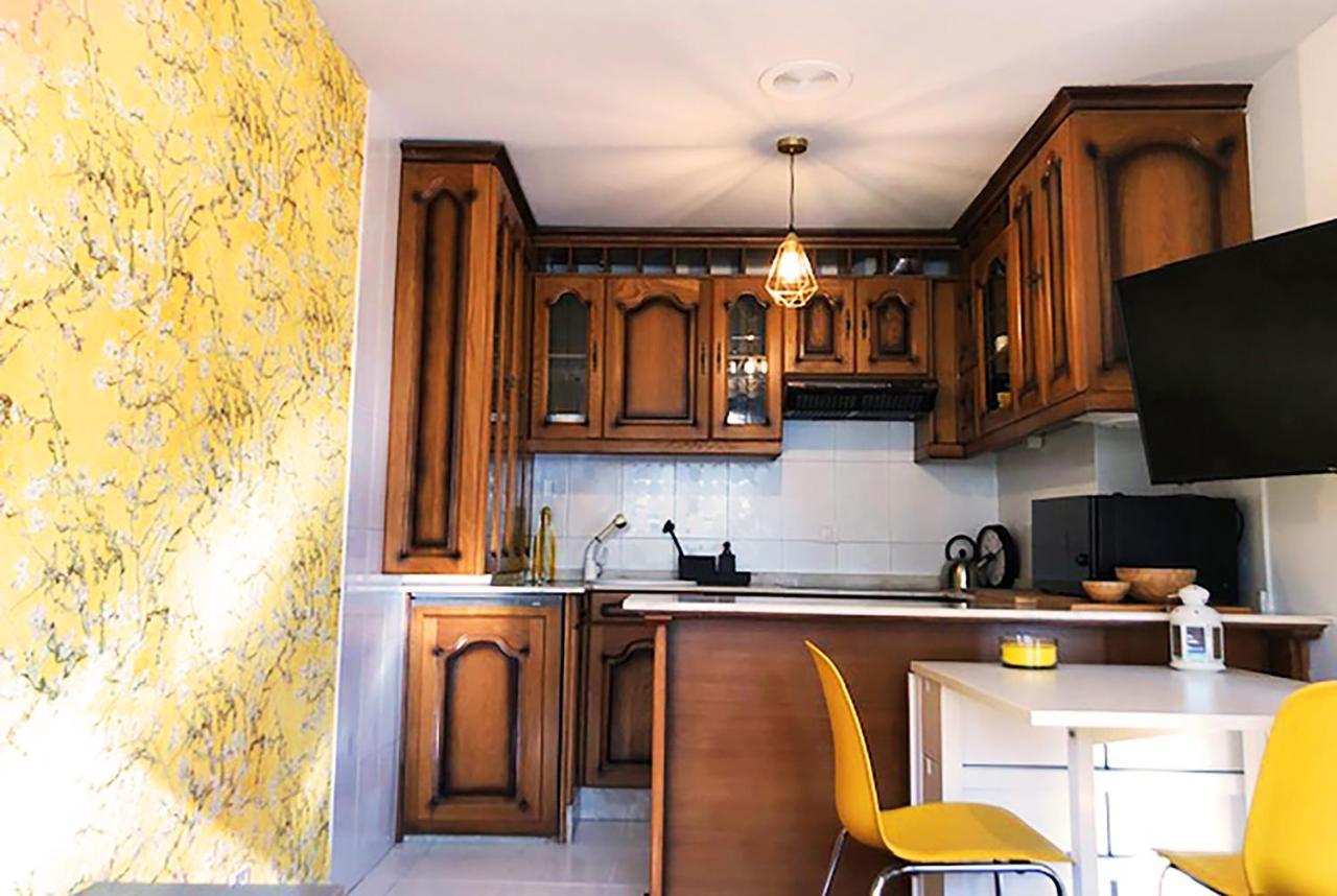 Yellow Home Santiago de Compostela Dış mekan fotoğraf
