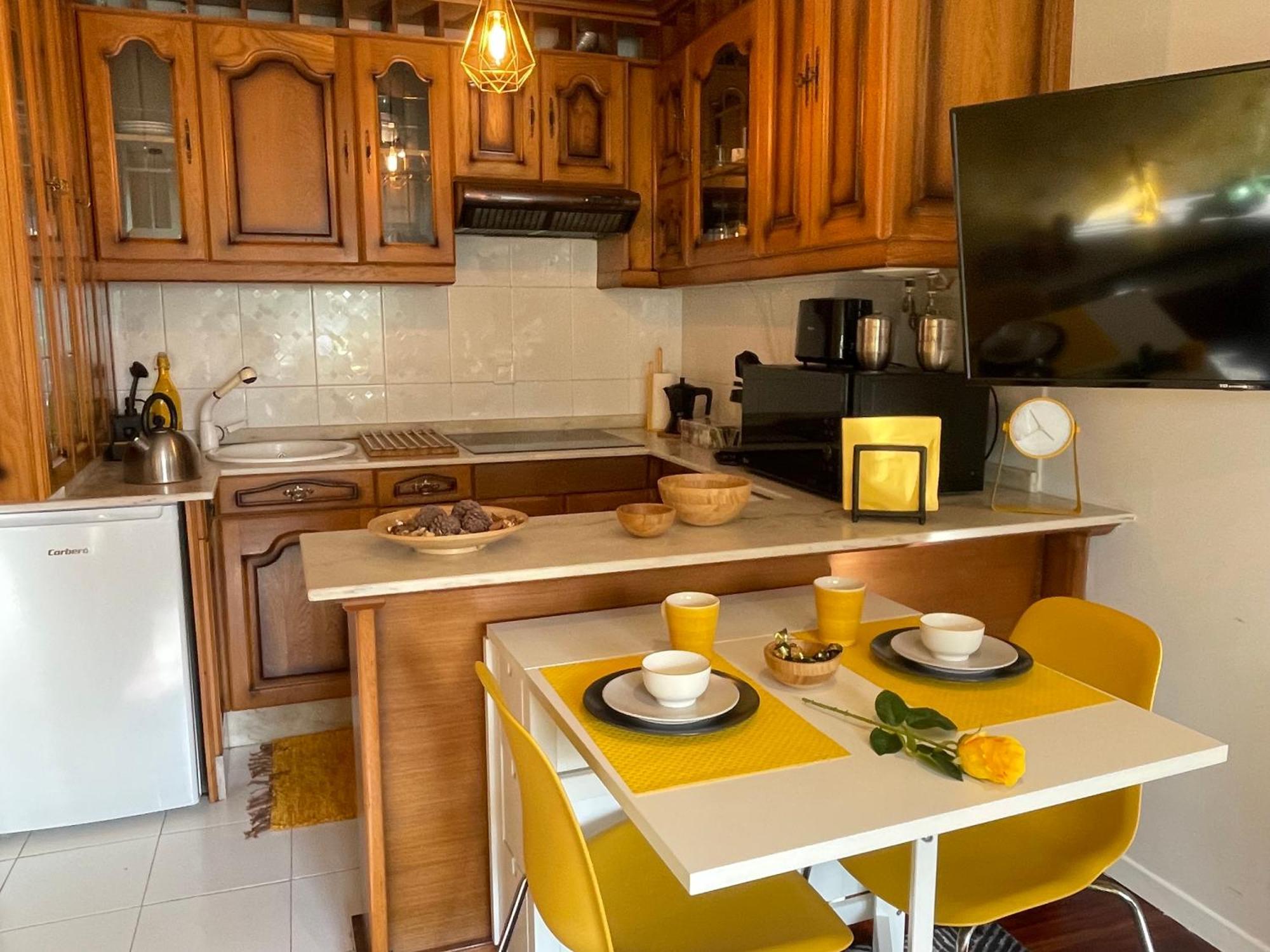 Yellow Home Santiago de Compostela Dış mekan fotoğraf